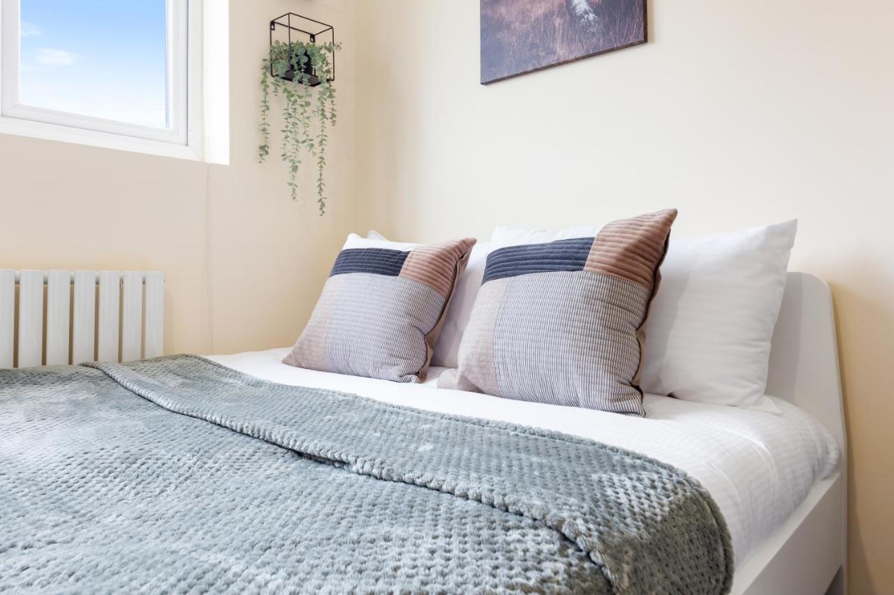 Twickenham Homes Isleworth Exteriér fotografie