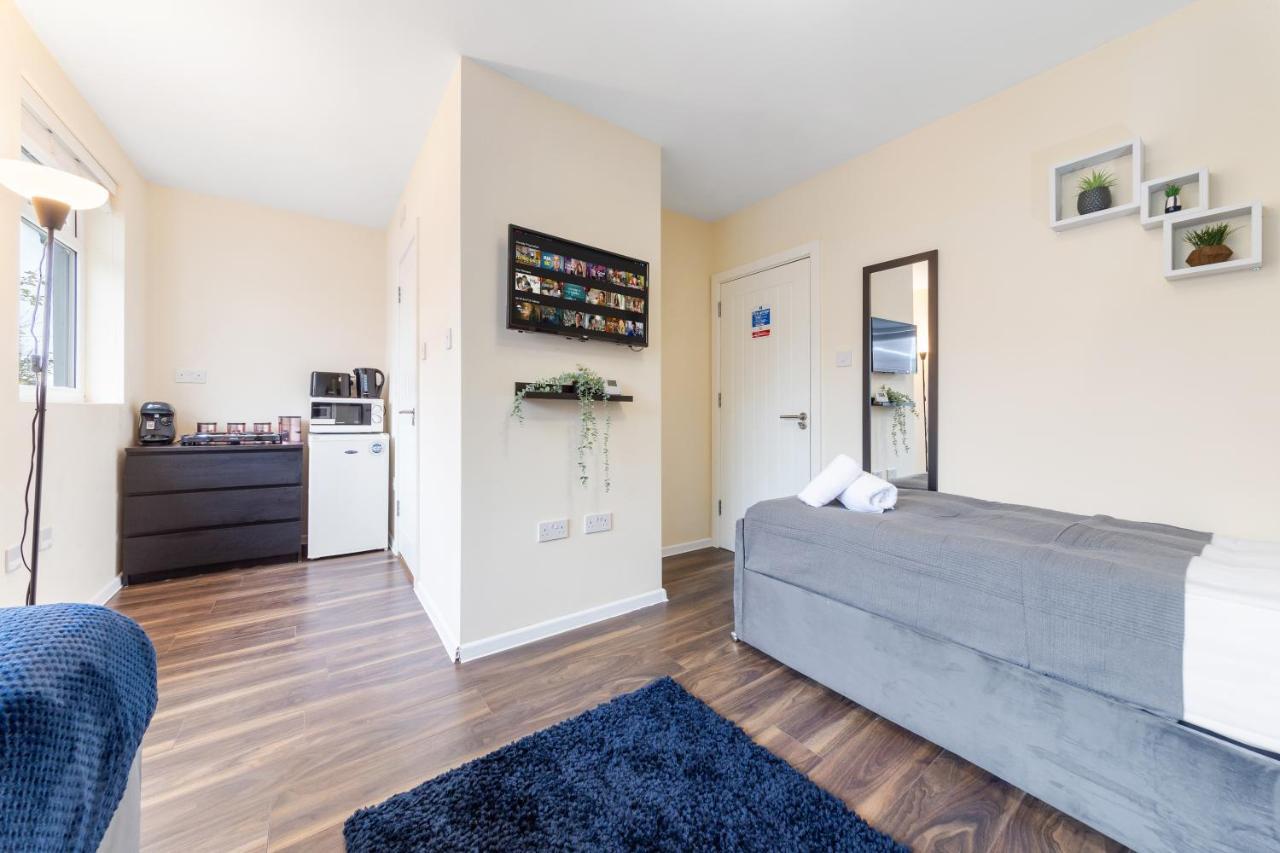 Twickenham Homes Isleworth Exteriér fotografie