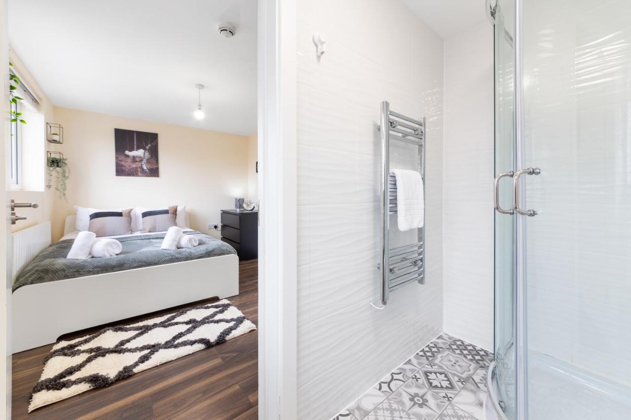 Twickenham Homes Isleworth Exteriér fotografie
